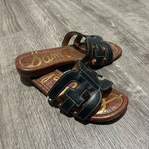 Sam Edelman flat black sandals